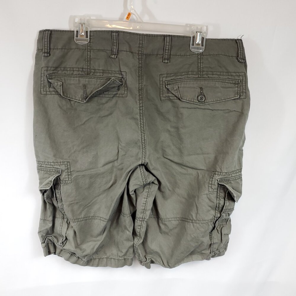 Old Navy Grey Cargo Shorts Mens Sz 36 Tall - Picture 6 of 8